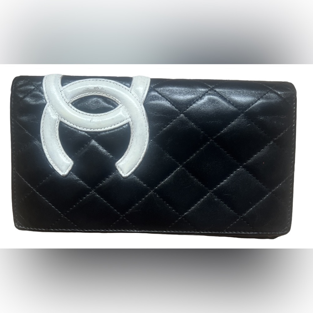 🔥🔥🔥CHANEL Bifold wallet lamb skin 🔥🔥